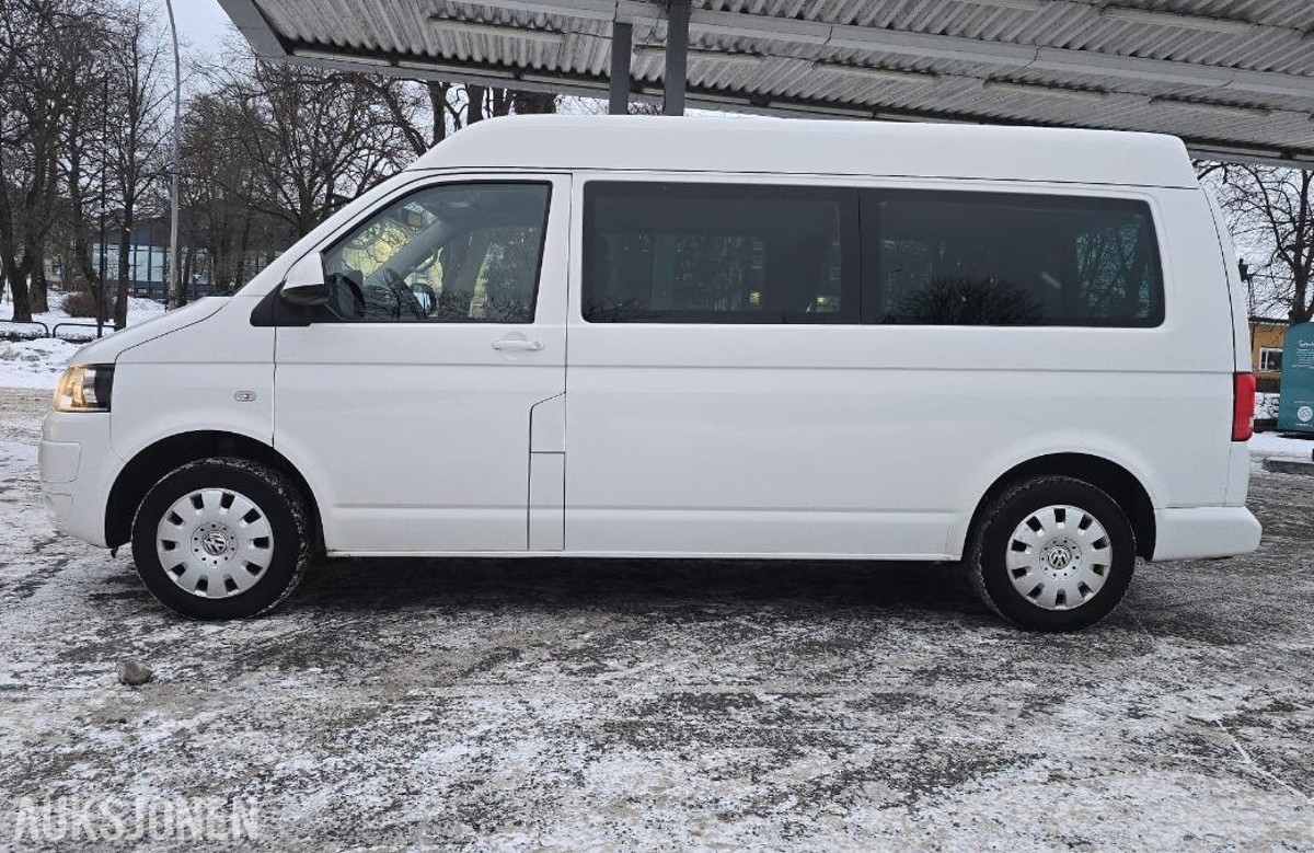 2014 Volkswagen Caravelle 2.0 140hk Automat Lang akselavstand Cruise control