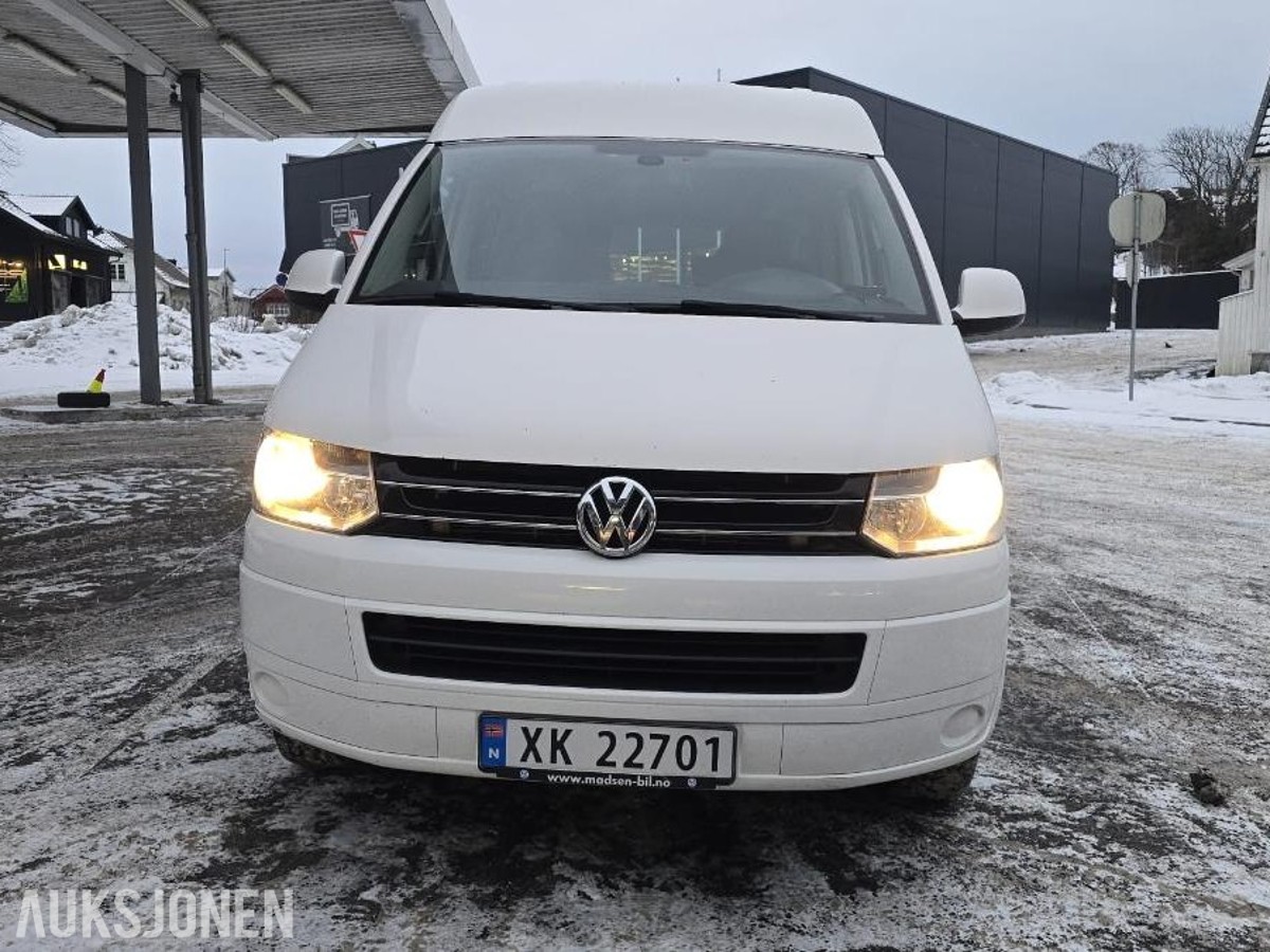 2014 Volkswagen Caravelle 2.0 140hk Automat Lang akselavstand Cruise control