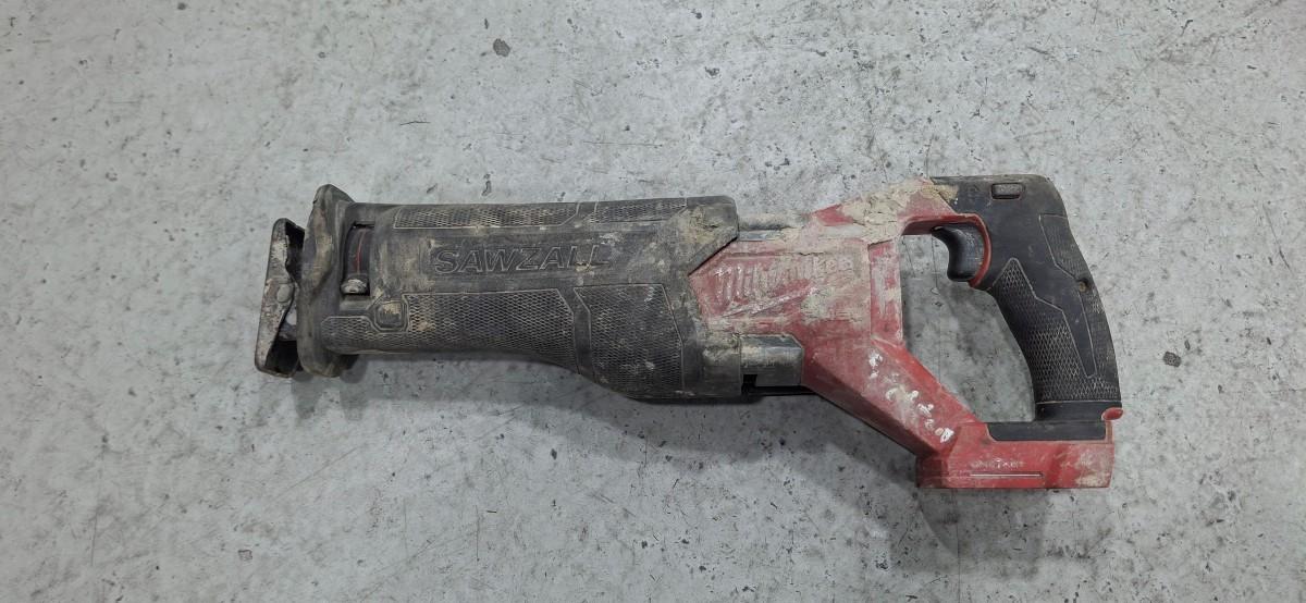 Milwaukee M18 verktøypakke – ONEFHX, ONEFSZ, FPD3, vinkelslipere m.m.