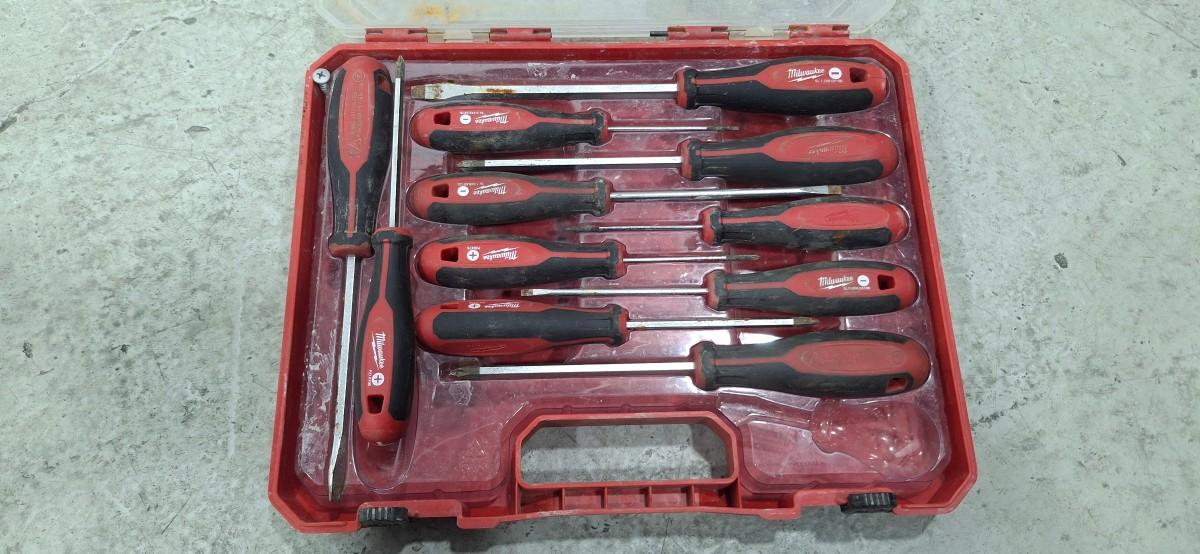 Milwaukee M18 verktøypakke – ONEFHX, ONEFSZ, FPD3, vinkelslipere m.m.
