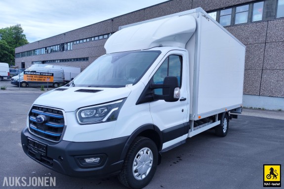 2023 Ford E-TRANSIT B-FØRERKORT SKAPBIL AUT BAKLØFTER ACC KAMERA LED NAVI