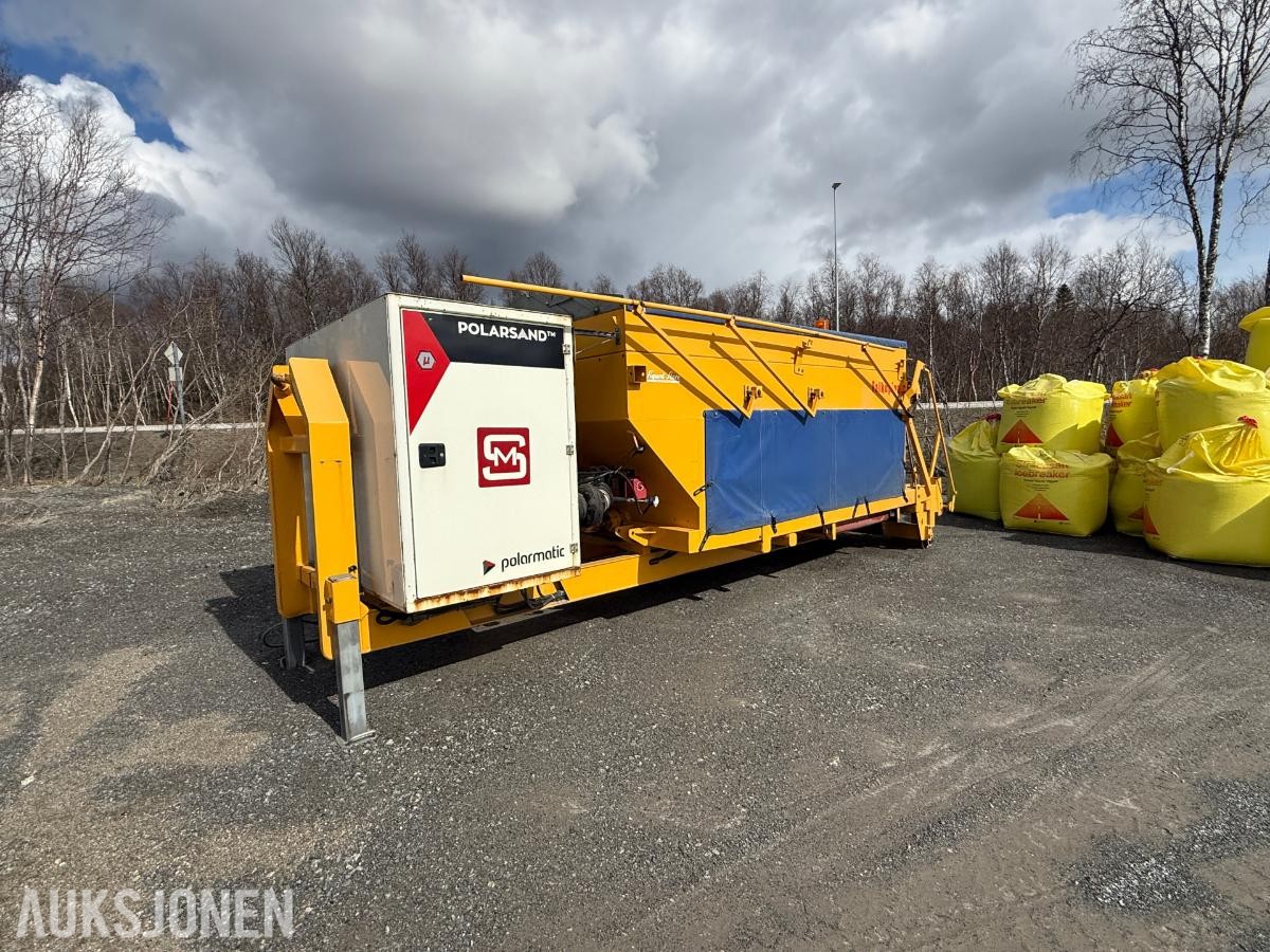 2021 Falkoping C-7 fastsandpreder med varme - Krokramme