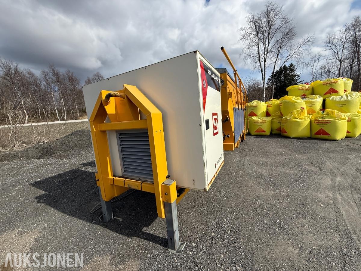 2021 Falkoping C-7 fastsandpreder med varme - Krokramme