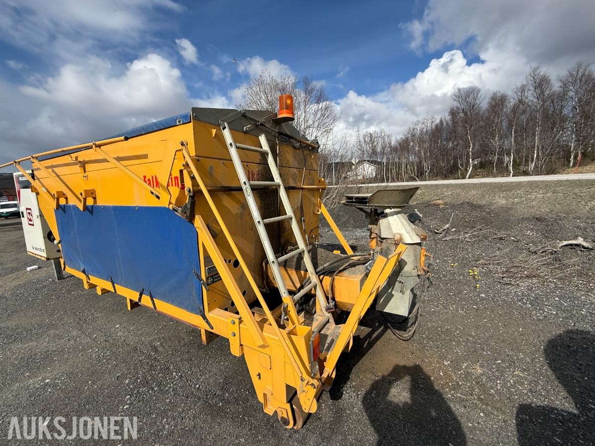 2021 Falkoping C-7 fastsandpreder med varme - Krokramme