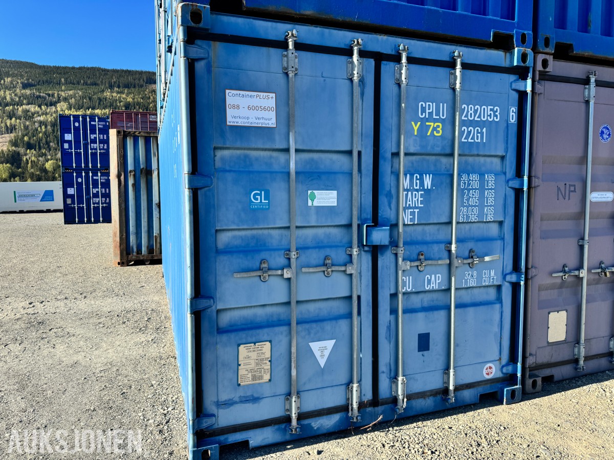 20 fot lagercontainer 2-delt med dør i hver ende.