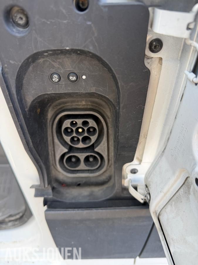 2023 Volkswagen Crafter, EV 136HK,KJØLEBIL,ZEPRO BAKLØFTER,NATTDRIFT, 23600KM