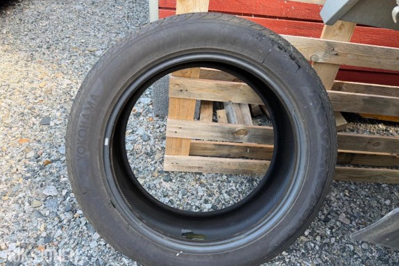 2023 2 stk  -  Yokohama 235/55R20 Sommerdekk