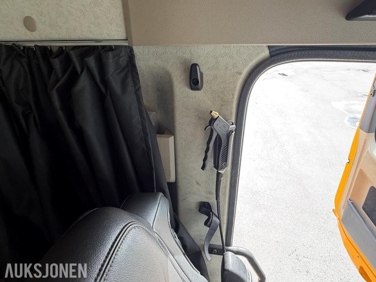 2014 Mercedes-Benz Actros kranbil / HIAB med fjernstyring / EURO 6