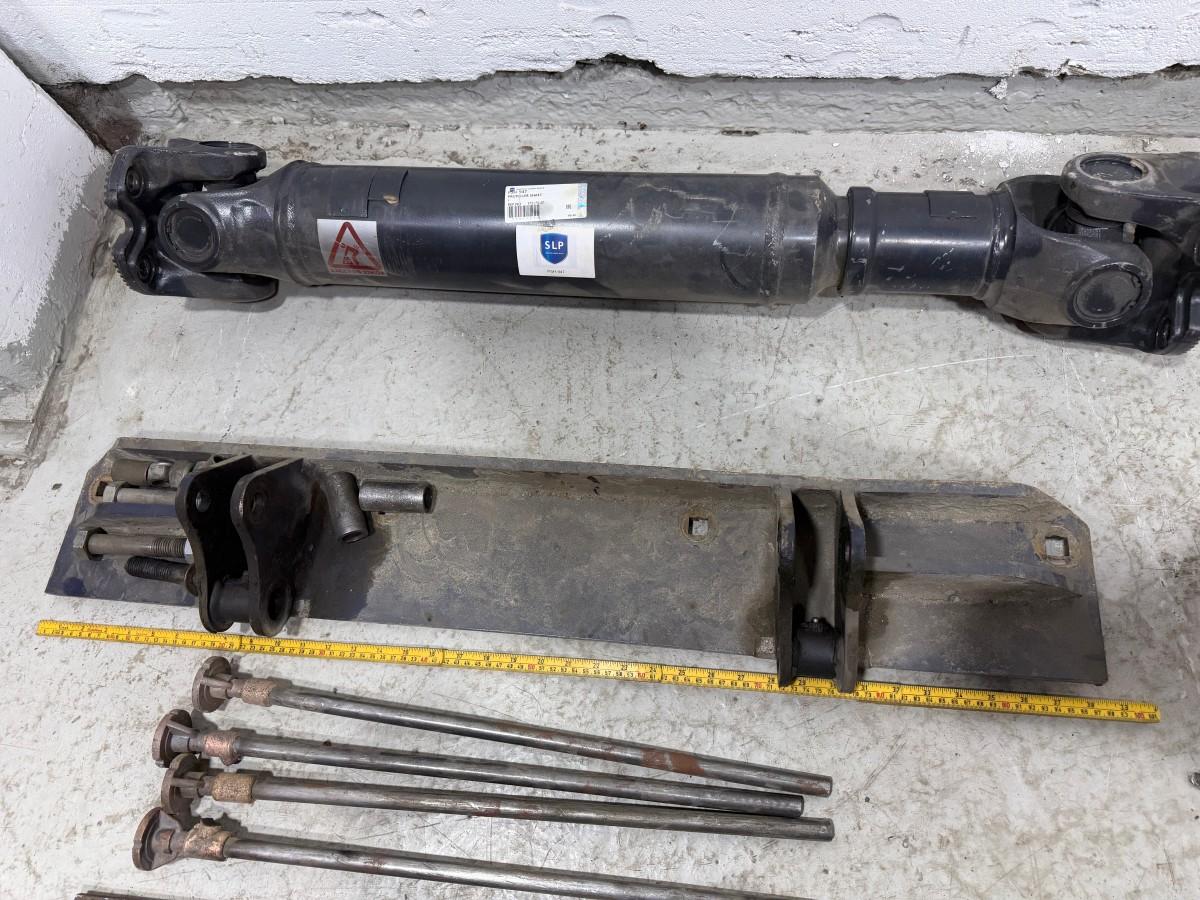 Industrideler, gitterrister og mellomaksel