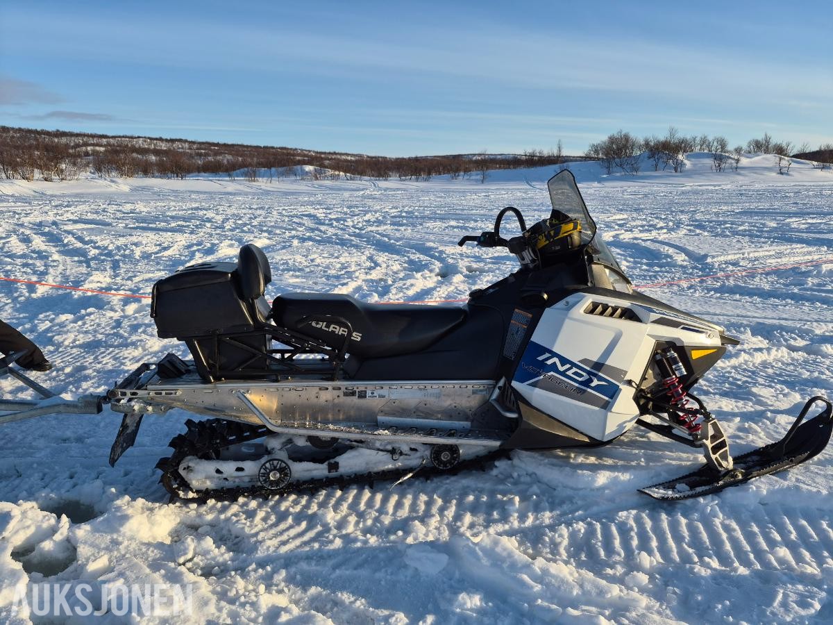 2016 Snøscooter Polaris 600 Indy Voyager