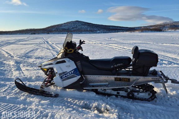 2016 Snøscooter Polaris 600 Indy Voyager
