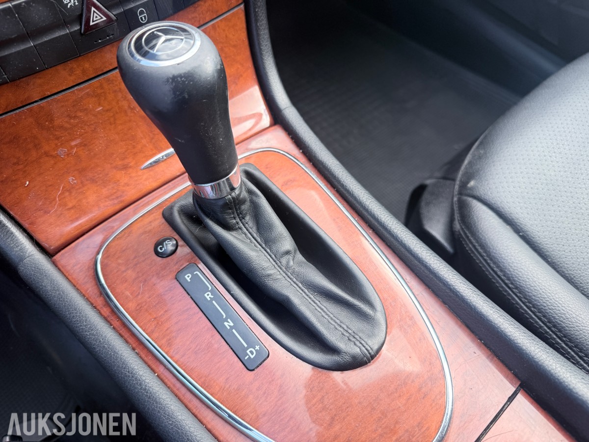 2009 Mercedes-Benz E-Klasse E 200 CDI 2.1-136 D