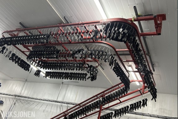 Metalprogetti hengebanesystem / transportsystem C70 for vaskeri