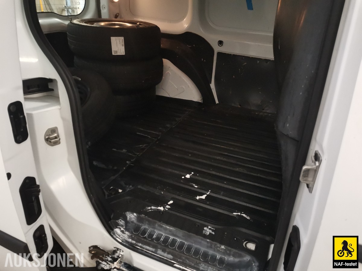 2019 Renault KANGOO 1.5 D 90 HK HENGERFESTE DAB KLIMA PARKERINGSSENSORER