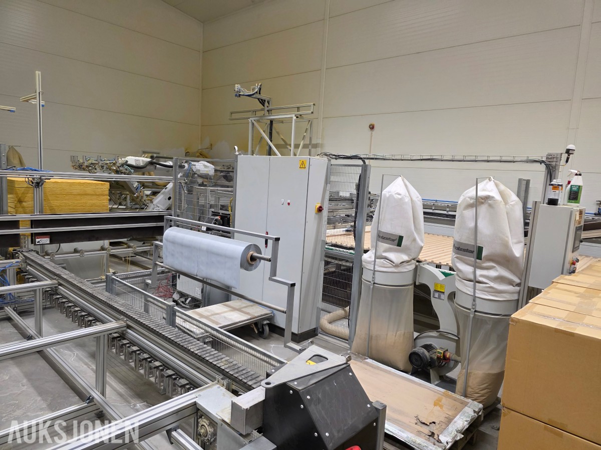 2021 Automasjonslinje Linje med robot og full styring