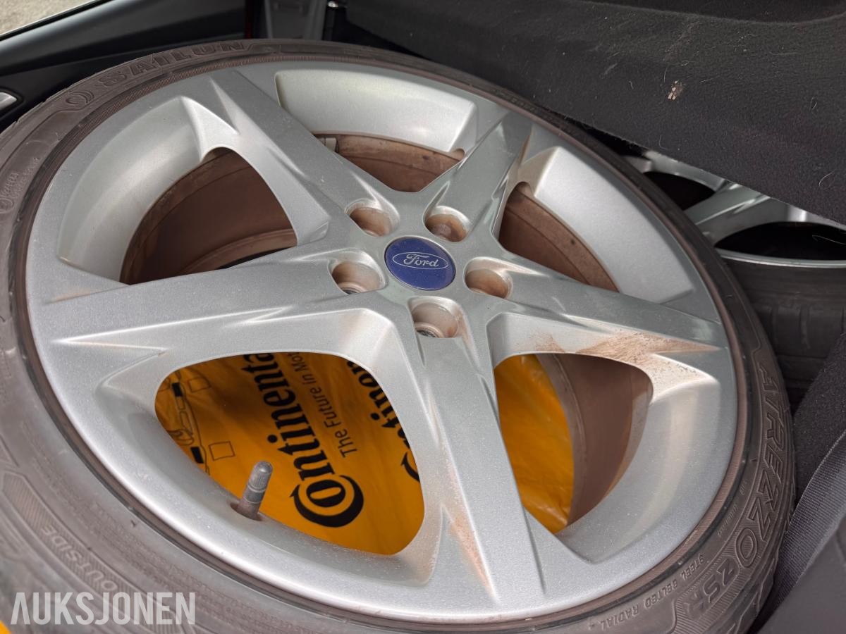 2015 FORD FOCUS 1.0BENSIN 125HK,EU-GODKJENT 8-2027, 194500km