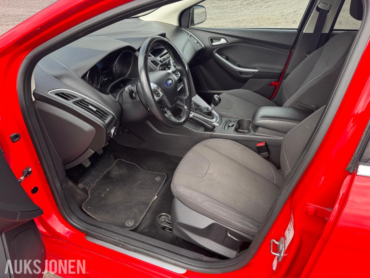 2015 FORD FOCUS 1.0BENSIN 125HK,EU-GODKJENT 8-2027, 194500km