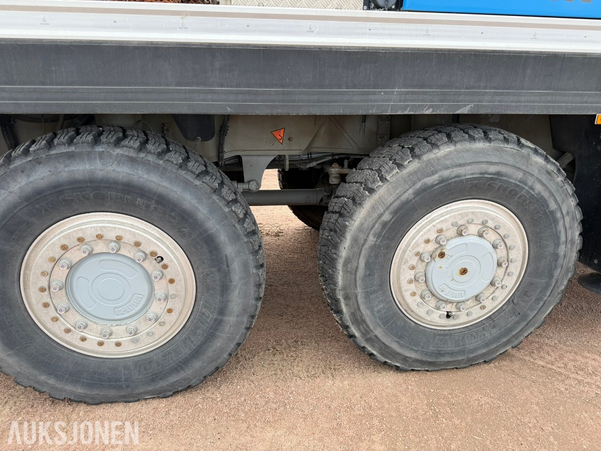 2019 GROVE - MOBILKRAN GMK 4100 med lav timeteller