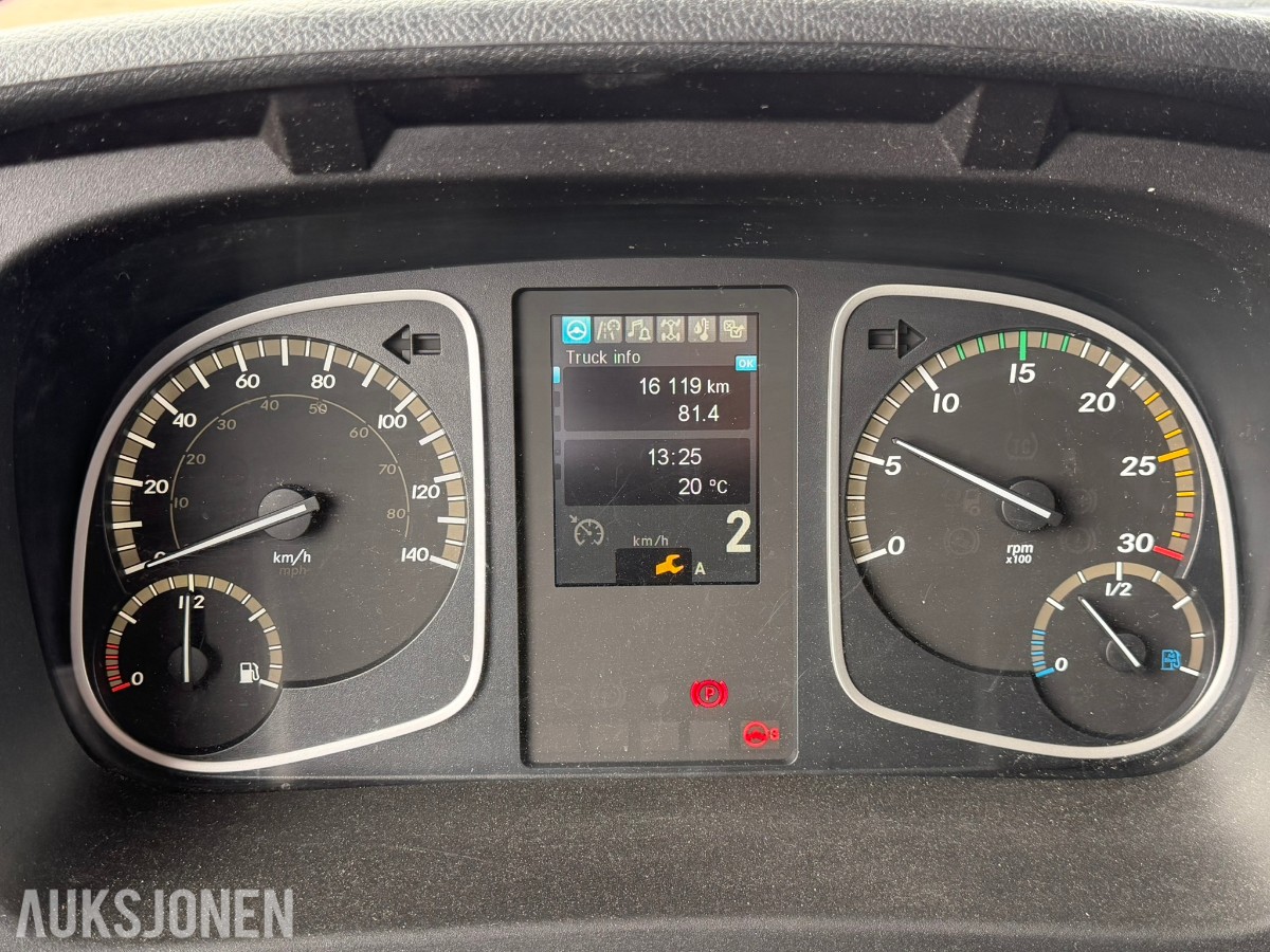 2019 GROVE - MOBILKRAN GMK 4100 med lav timeteller
