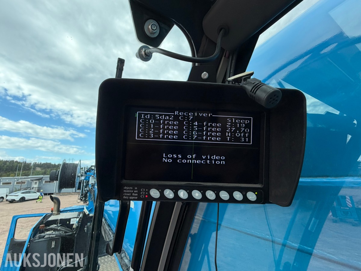 2019 GROVE - MOBILKRAN GMK 4100 med lav timeteller