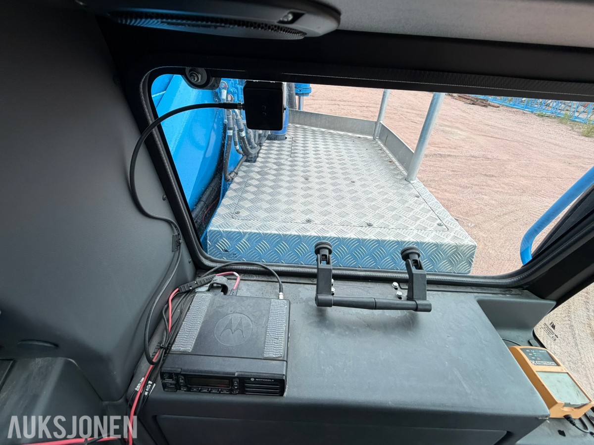 2019 GROVE - MOBILKRAN GMK 4100 med lav timeteller