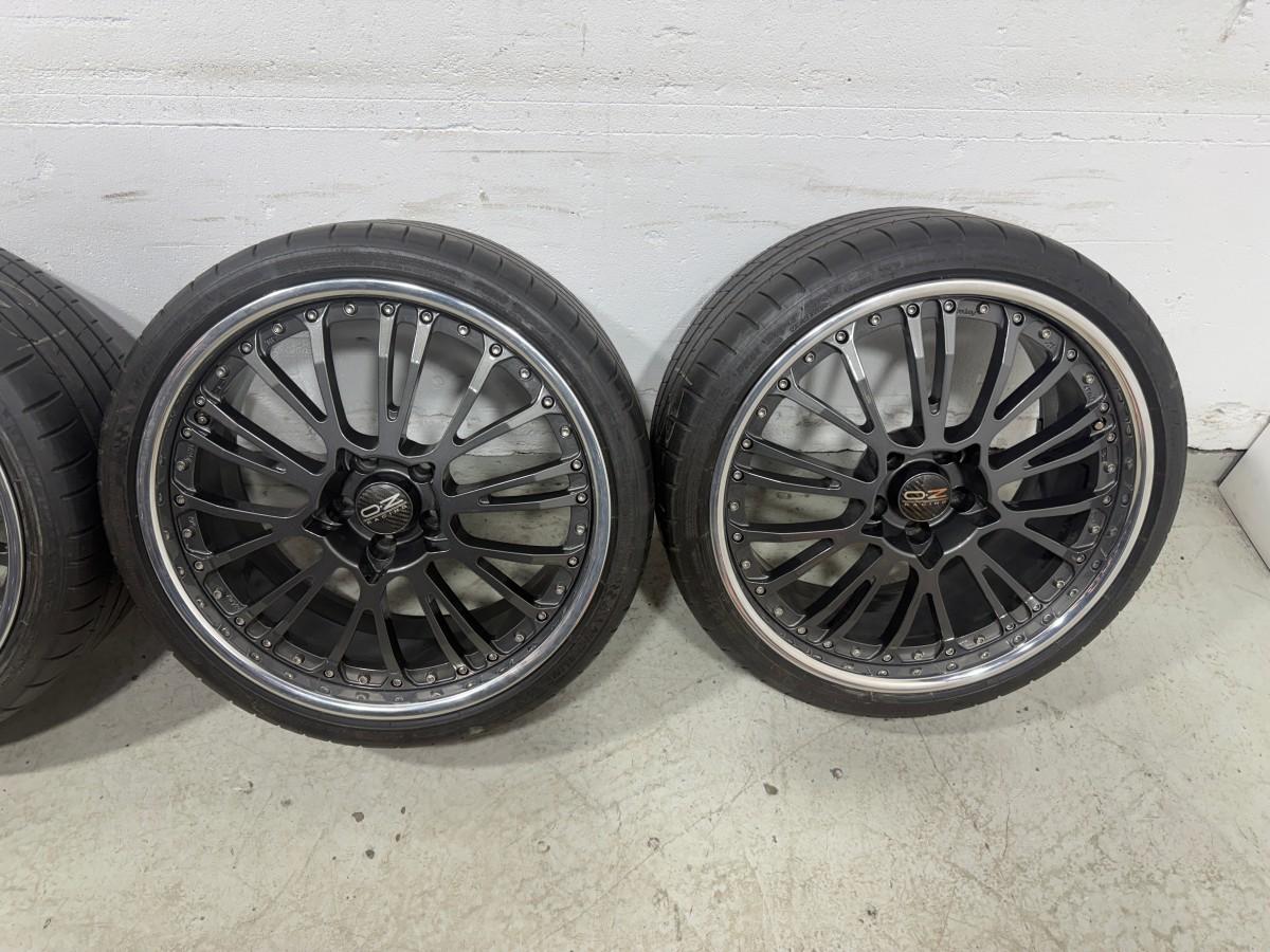 4 STK OZ Racing Forged 20 felgsett med Michelin-dekk