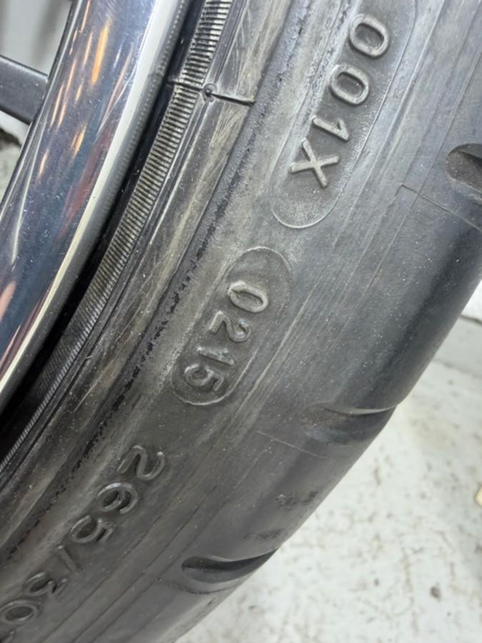 4 STK OZ Racing Forged 20 felgsett med Michelin-dekk