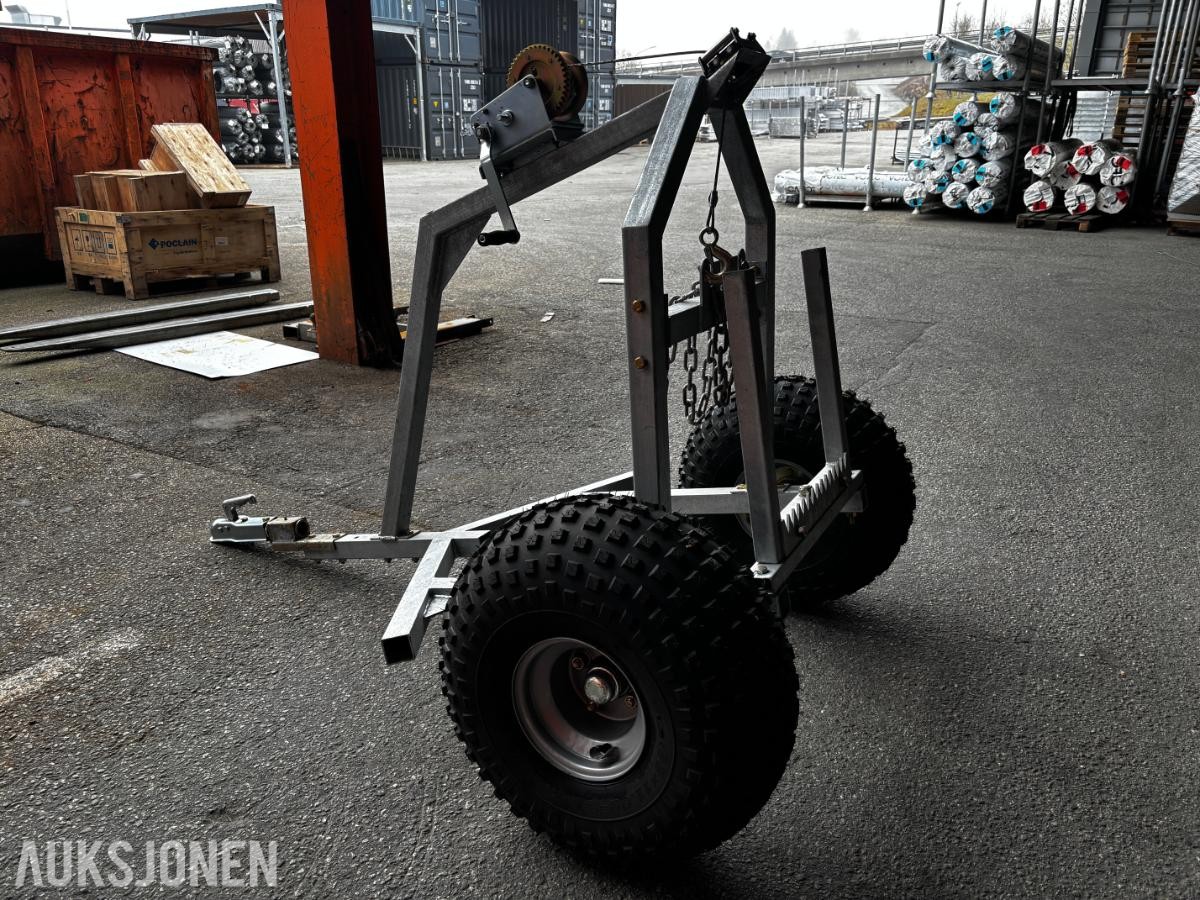 ATV TØMMERHENGER ca. 180 x 125 – Vinsj – Kraftige dekk