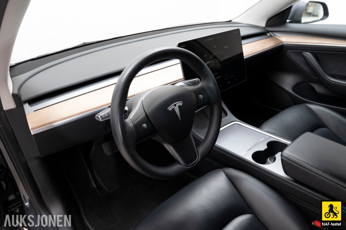 2022 Tesla Model 3 LR AWD HENGERFESTE AUTOPILOT PREMIUM LYD