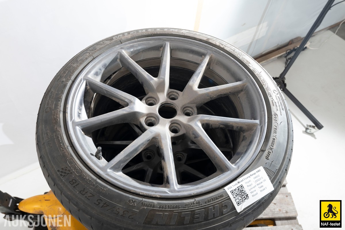 2022 Tesla Model 3 LR AWD HENGERFESTE AUTOPILOT PREMIUM LYD