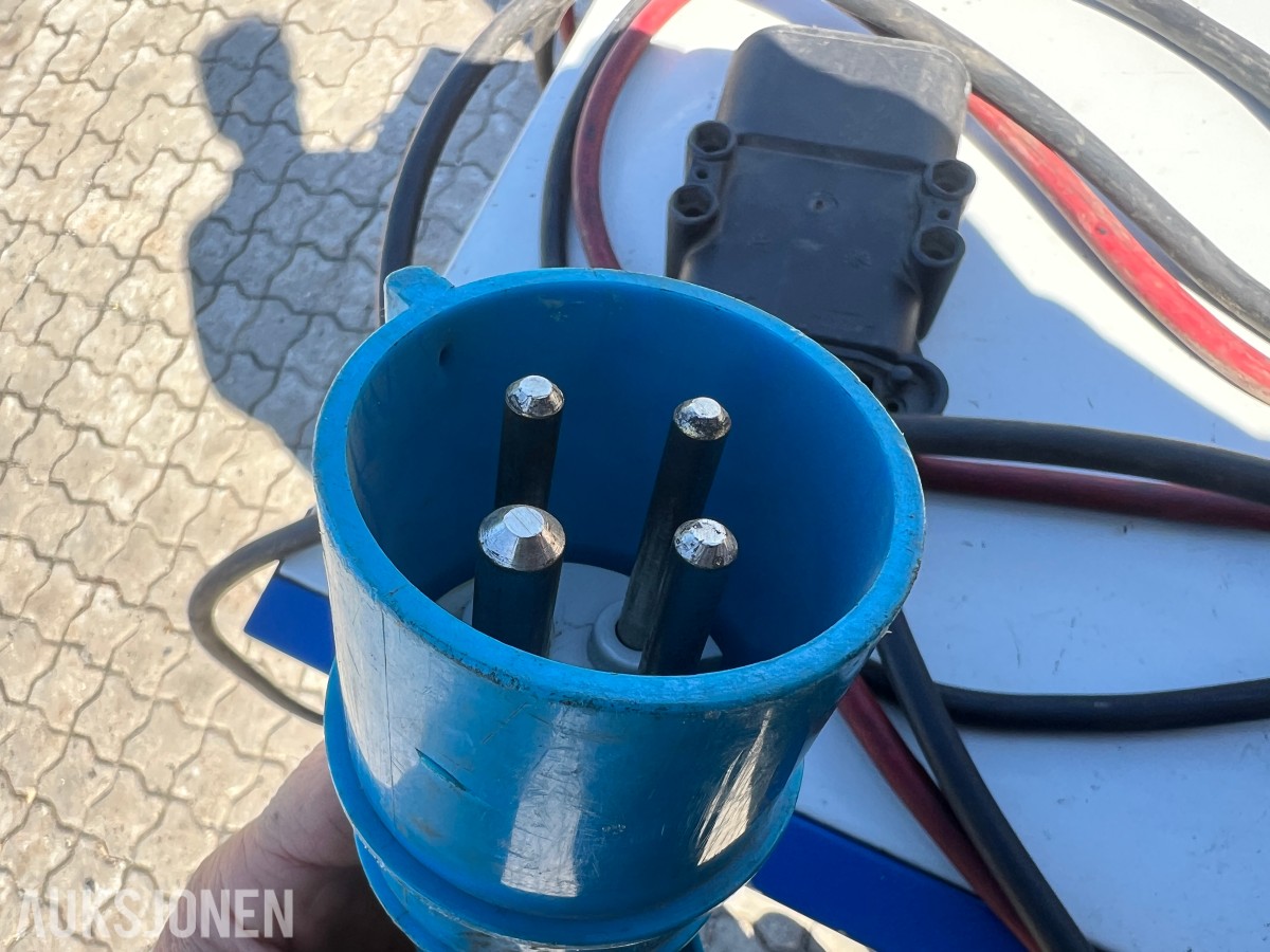 2008 Toyota 7FBEF13 - Batteridrevet Gaffeltruck kunn: 1318 t