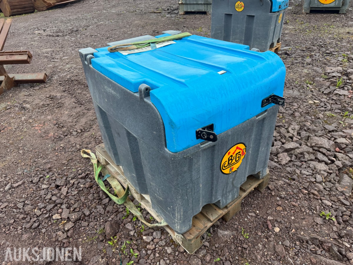 2019 Fortis Box 400L AdBlue-tank - ca 80 % full