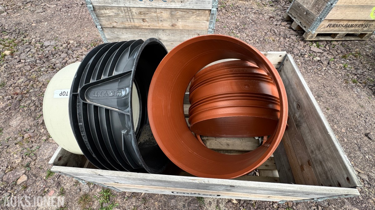 31 paller med diverse VA-plastdeler selges samlet
