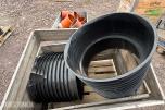31 paller med diverse VA-plastdeler selges samlet