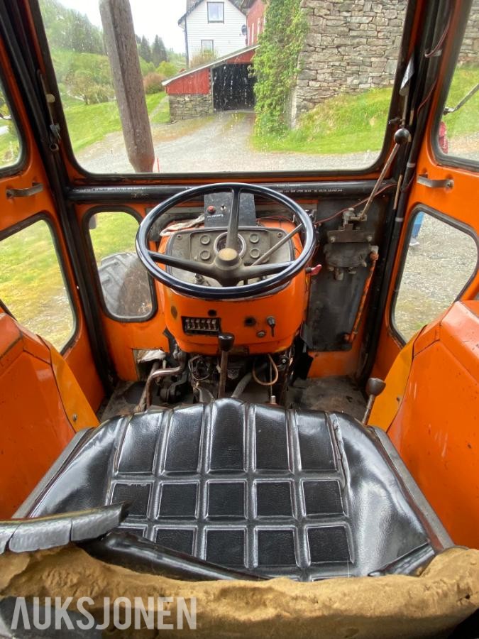 1981 Fiat 420 DT 4x4 - mva fri traktor