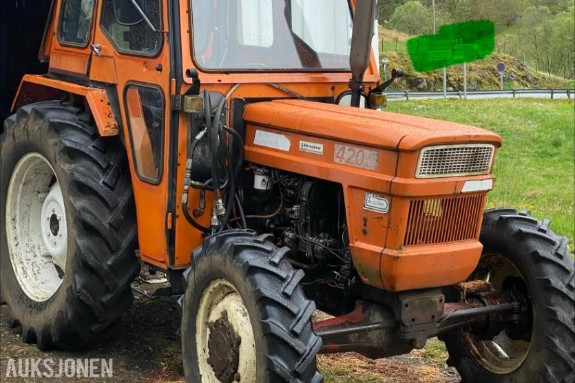 1981 Fiat 420 DT 4x4 - mva fri traktor