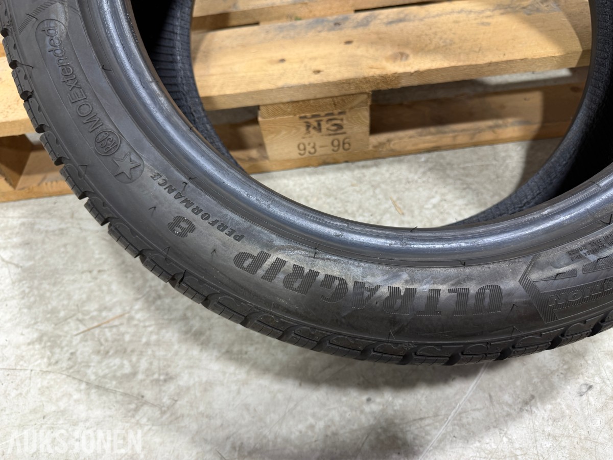 4 stk Goodyear UltraGrip 8 Performance 245/45R18 Vinterdekk