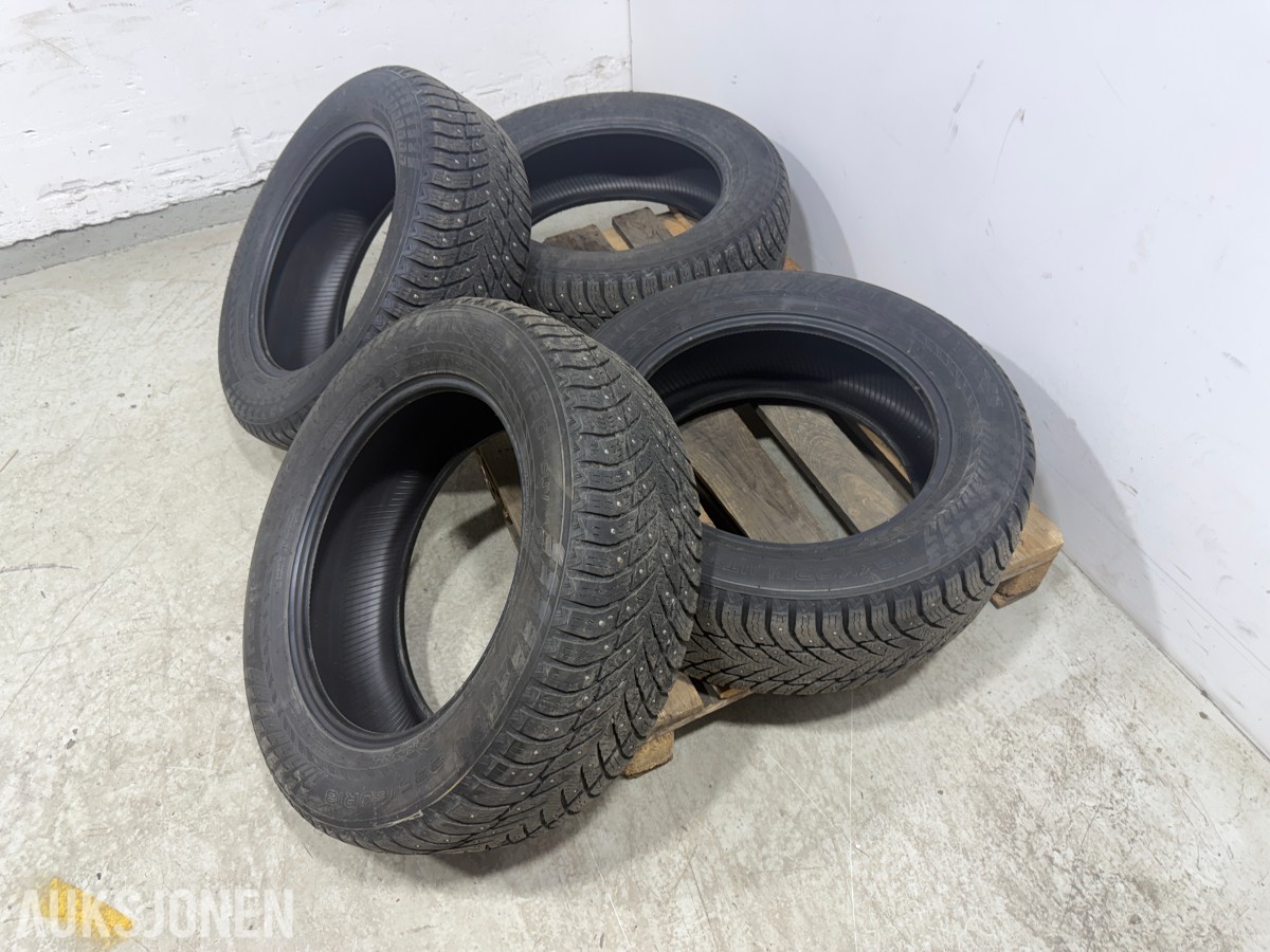 2021 4 stk Nokian Hakkapeliitta 10 SUV piggdekk 235/60 R18