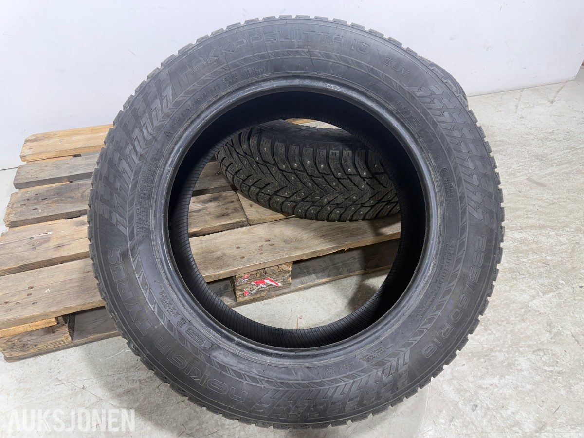 2021 4 stk Nokian Hakkapeliitta 10 SUV piggdekk 235/60 R18