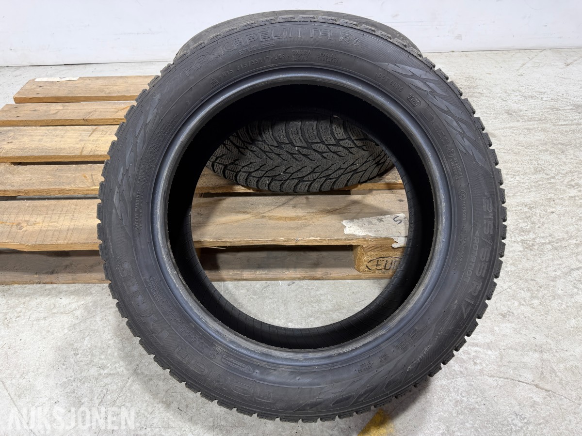 4 stk Nokian Hakkapeliitta R5 SUV 215/55R17 Vinterdekk