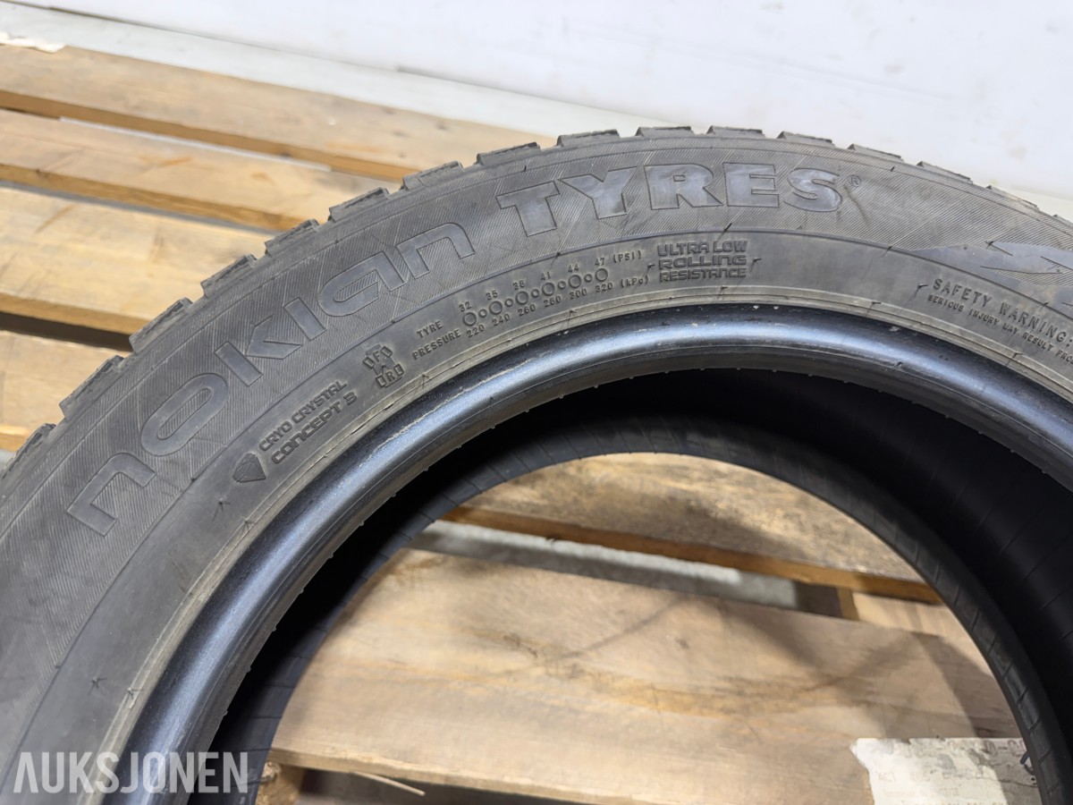 4 stk Nokian Hakkapeliitta R5 SUV 215/55R17 Vinterdekk