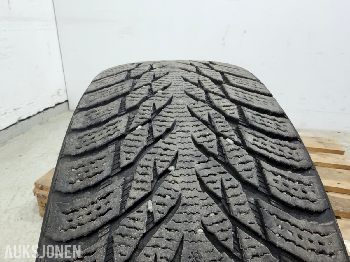 4 stk Nokian Hakkapeliitta R5 SUV 215/55R17 Vinterdekk