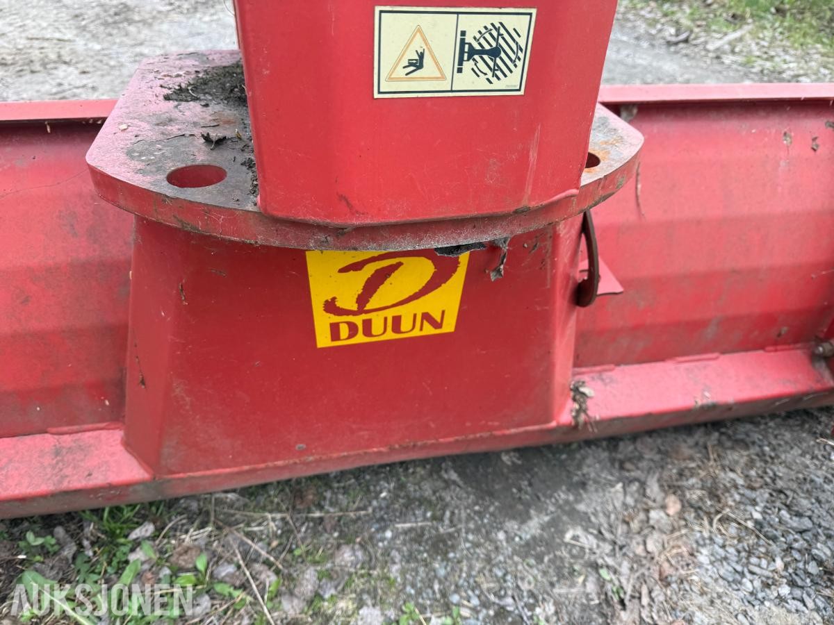 2004 Duun 275 proff Traktorskjær