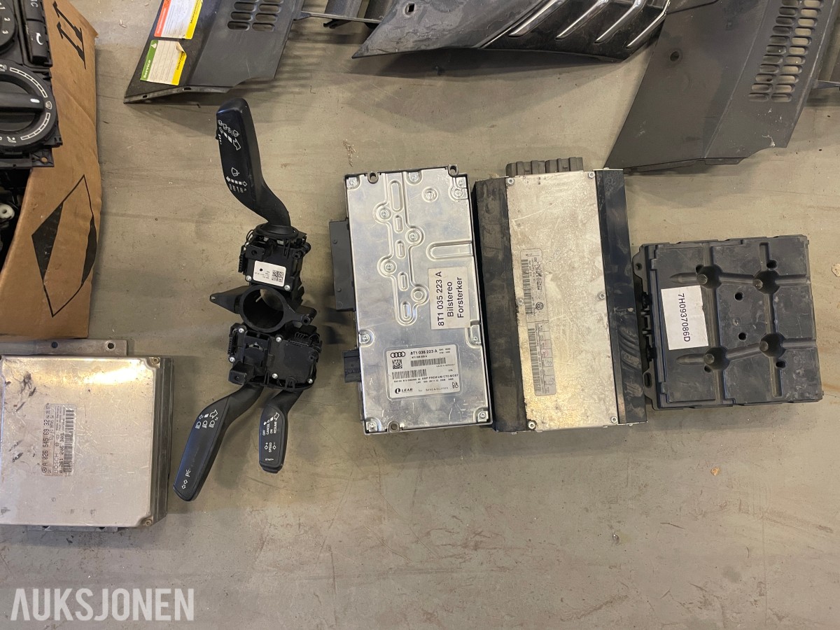 3 Paller diverse bildeler ny aircon pumpe mm