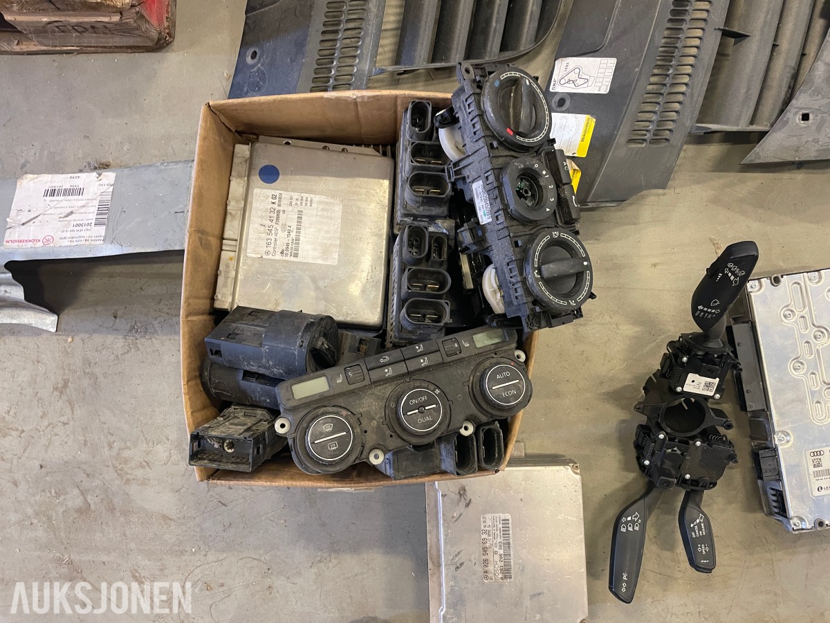 3 Paller diverse bildeler ny aircon pumpe mm