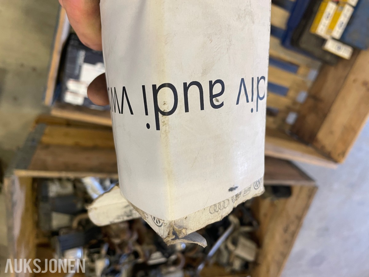 3 Paller diverse bildeler ny aircon pumpe mm