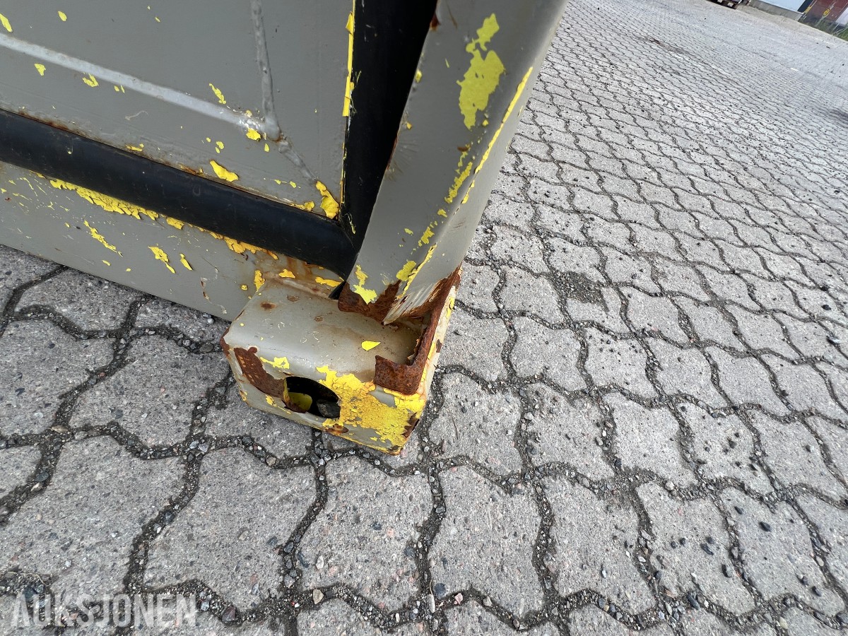 10 fots beredskapscontainer fra 2017