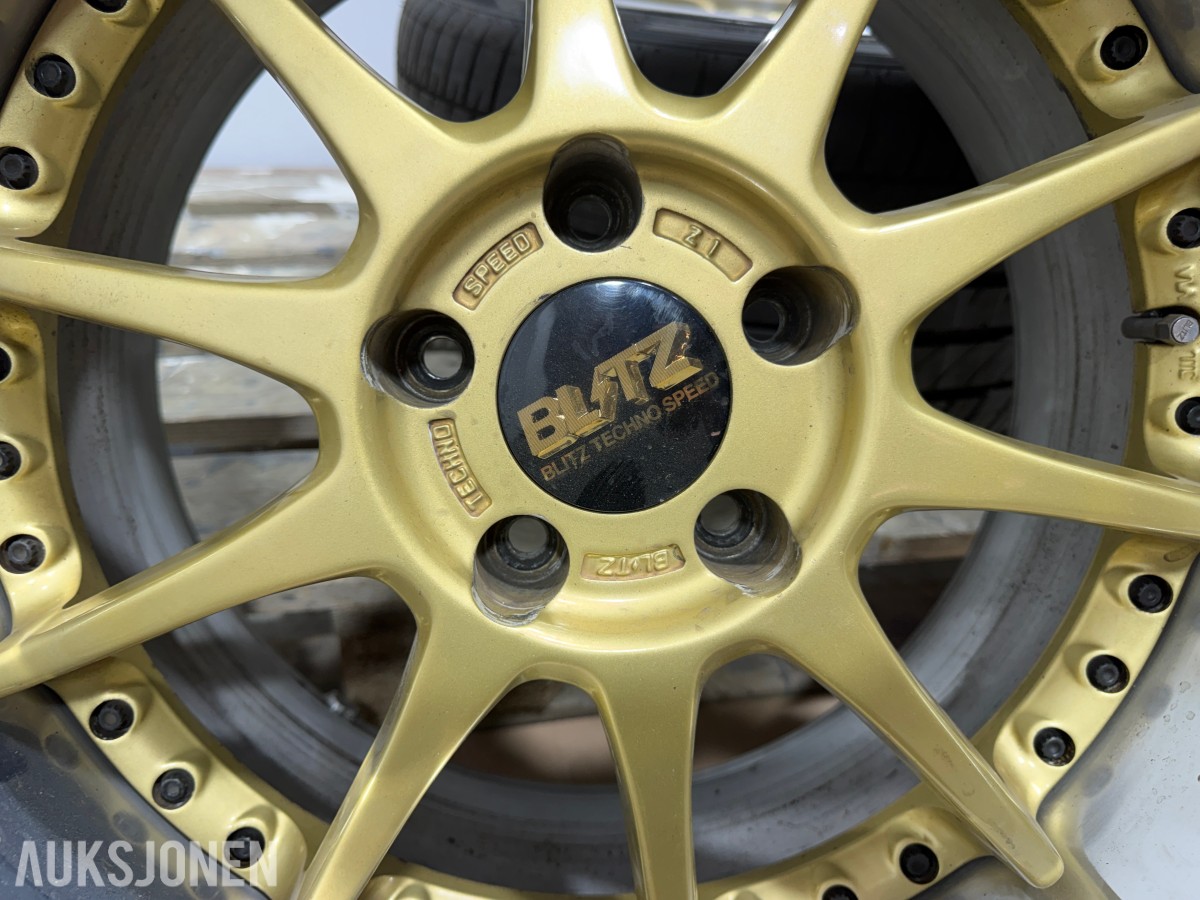 2013 3 STK blitz techno speed Z1 R18