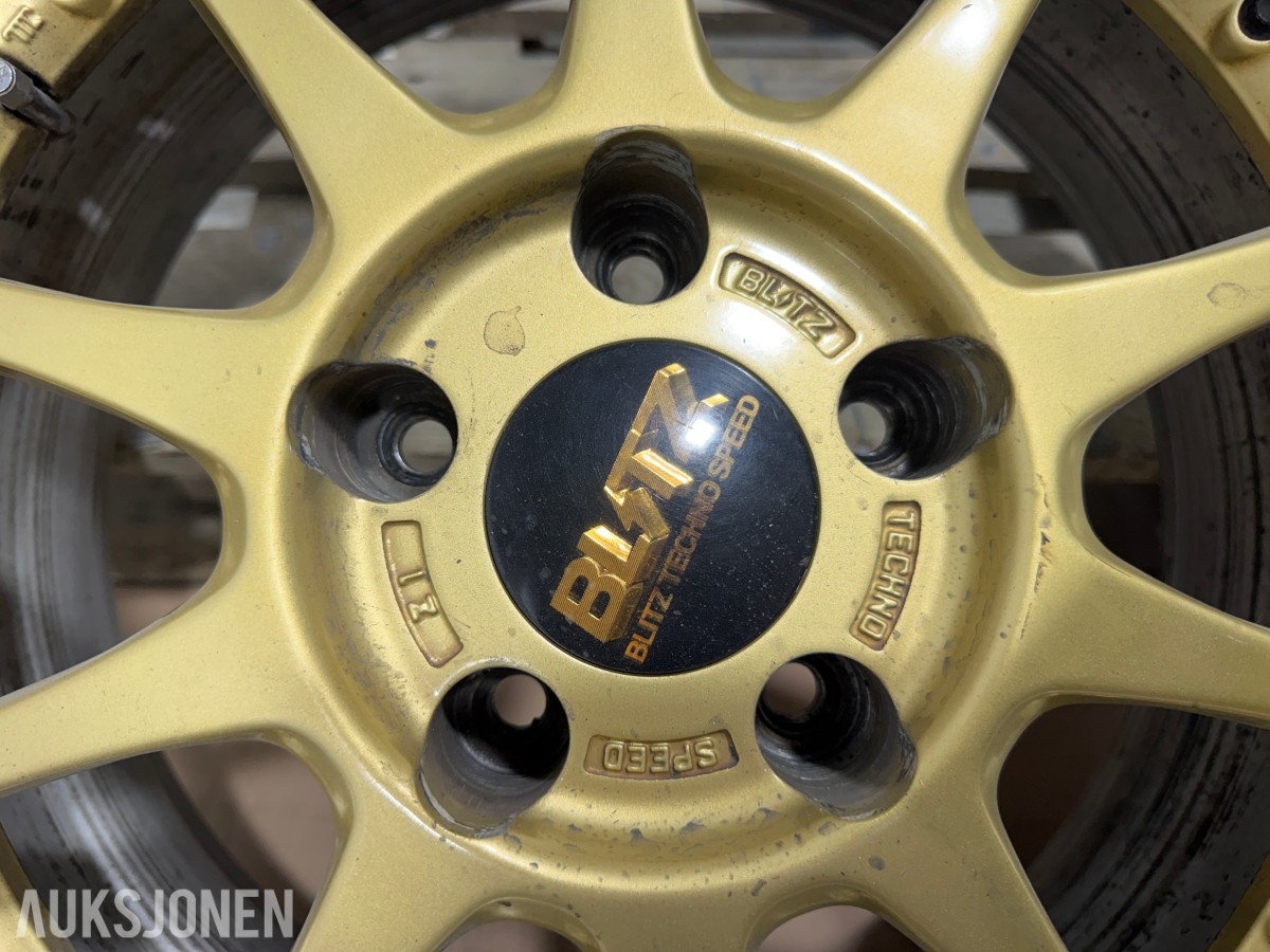 2013 3 STK blitz techno speed Z1 R18