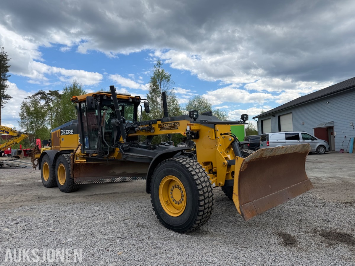 2020 John Deere 622G